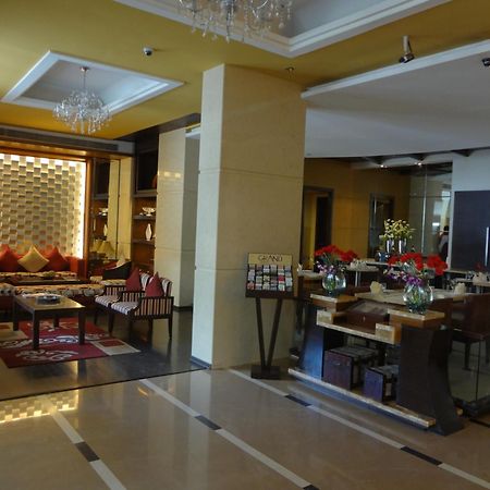 מומביי Grand Residency Hotel & Serviced Apartments מראה חיצוני תמונה