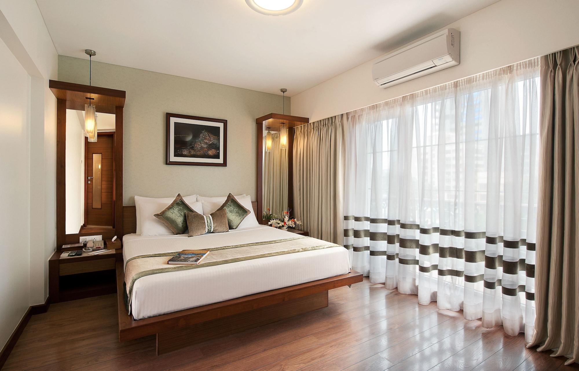 מומביי Grand Residency Hotel & Serviced Apartments מראה חיצוני תמונה