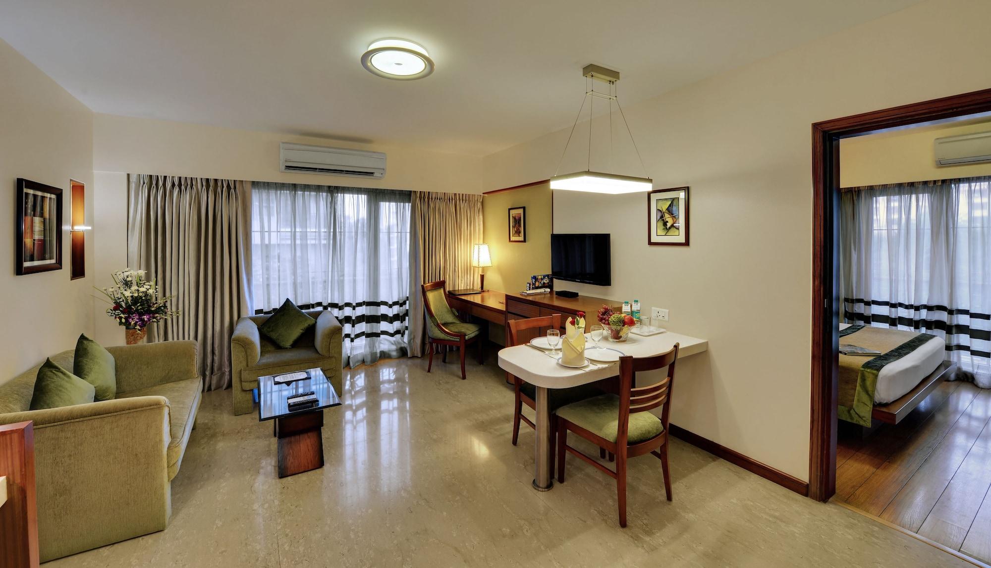 מומביי Grand Residency Hotel & Serviced Apartments מראה חיצוני תמונה