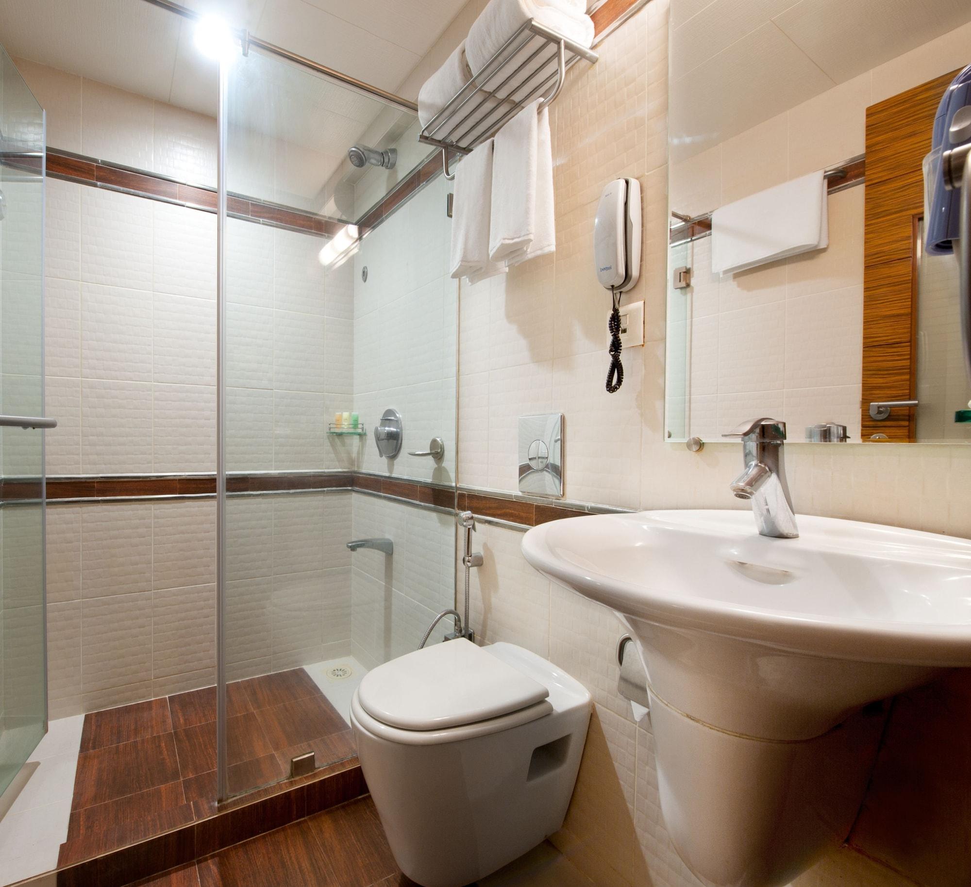 מומביי Grand Residency Hotel & Serviced Apartments מראה חיצוני תמונה