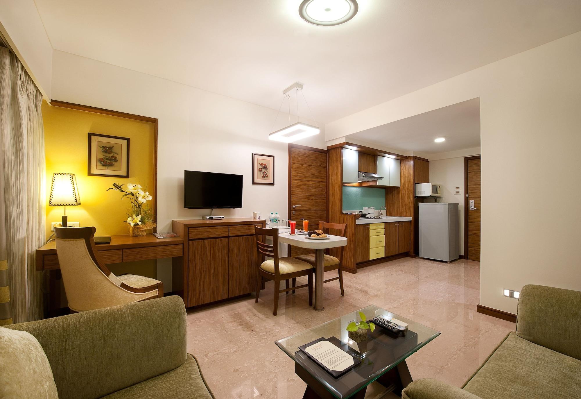 מומביי Grand Residency Hotel & Serviced Apartments מראה חיצוני תמונה