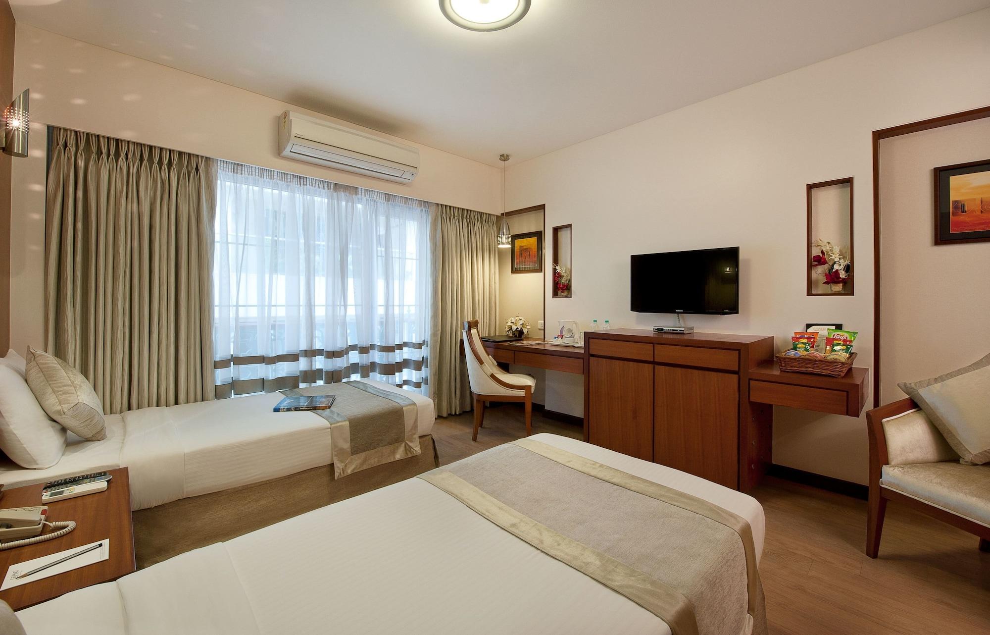 מומביי Grand Residency Hotel & Serviced Apartments מראה חיצוני תמונה