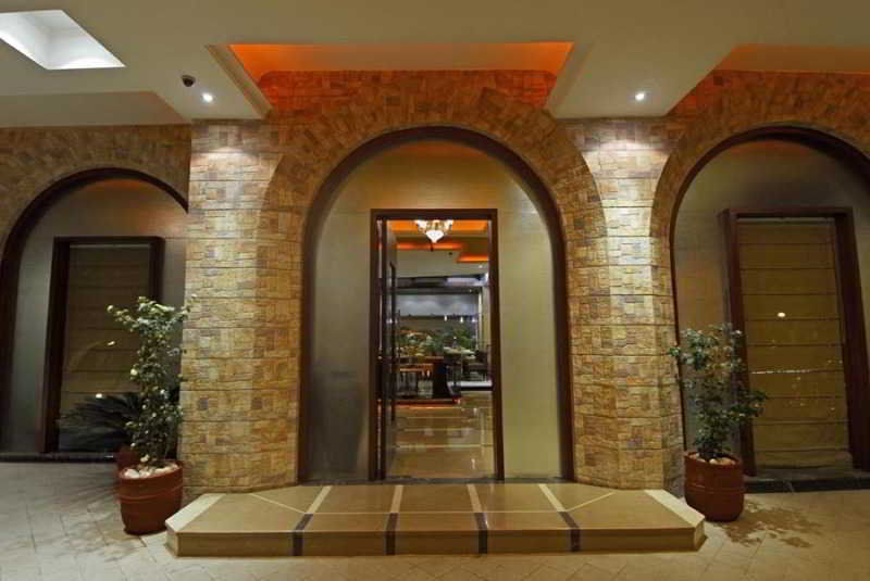 מומביי Grand Residency Hotel & Serviced Apartments מראה חיצוני תמונה