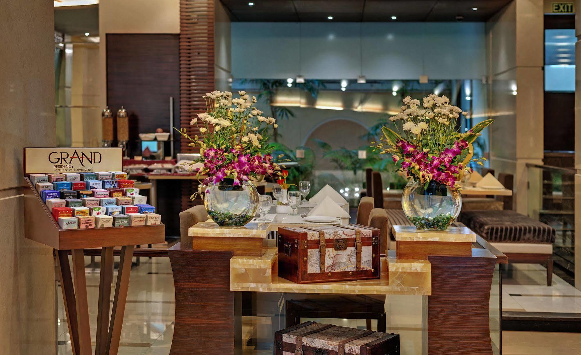 מומביי Grand Residency Hotel & Serviced Apartments מראה חיצוני תמונה