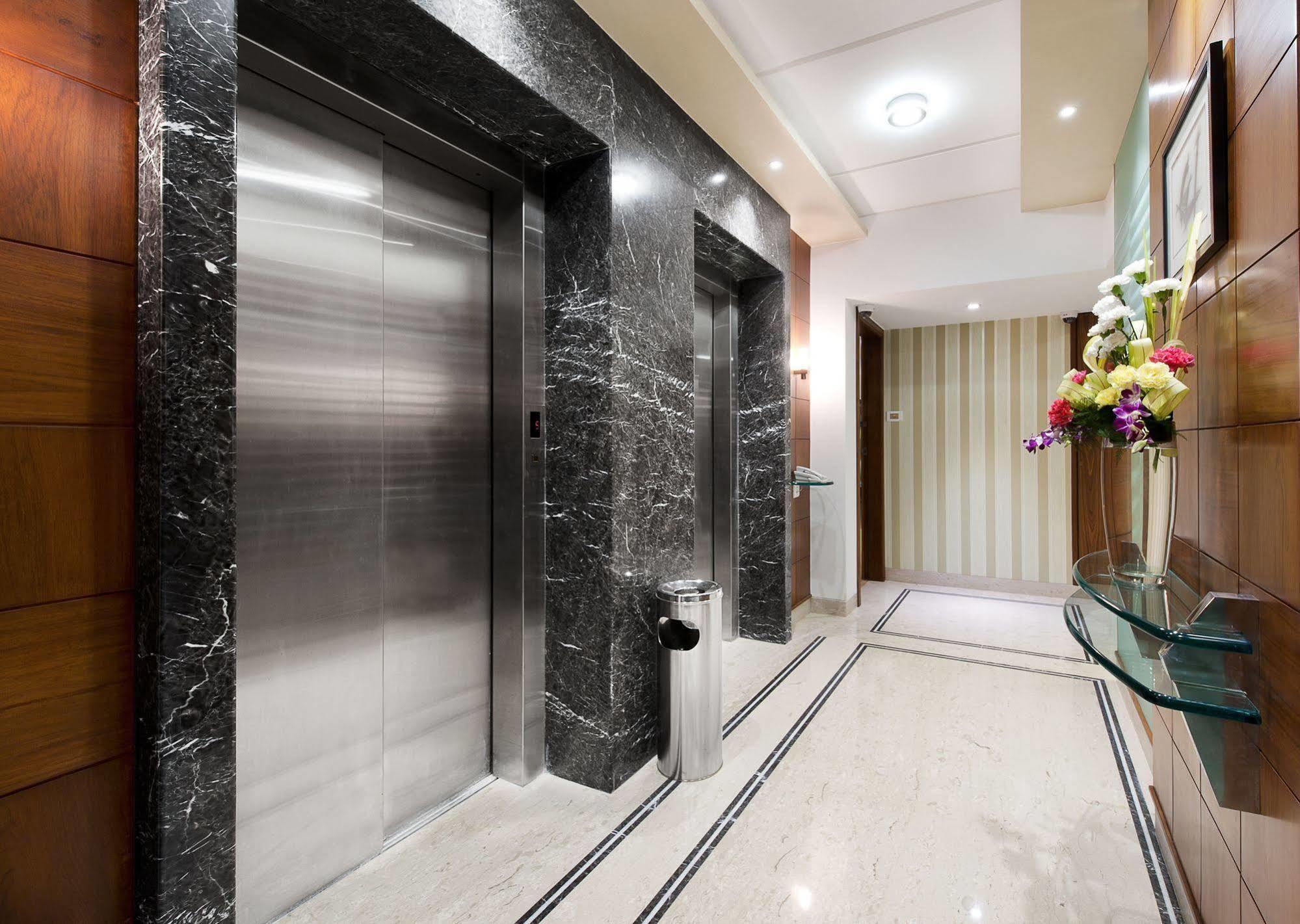 מומביי Grand Residency Hotel & Serviced Apartments מראה חיצוני תמונה