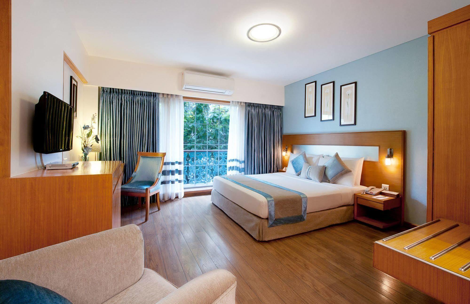 מומביי Grand Residency Hotel & Serviced Apartments מראה חיצוני תמונה
